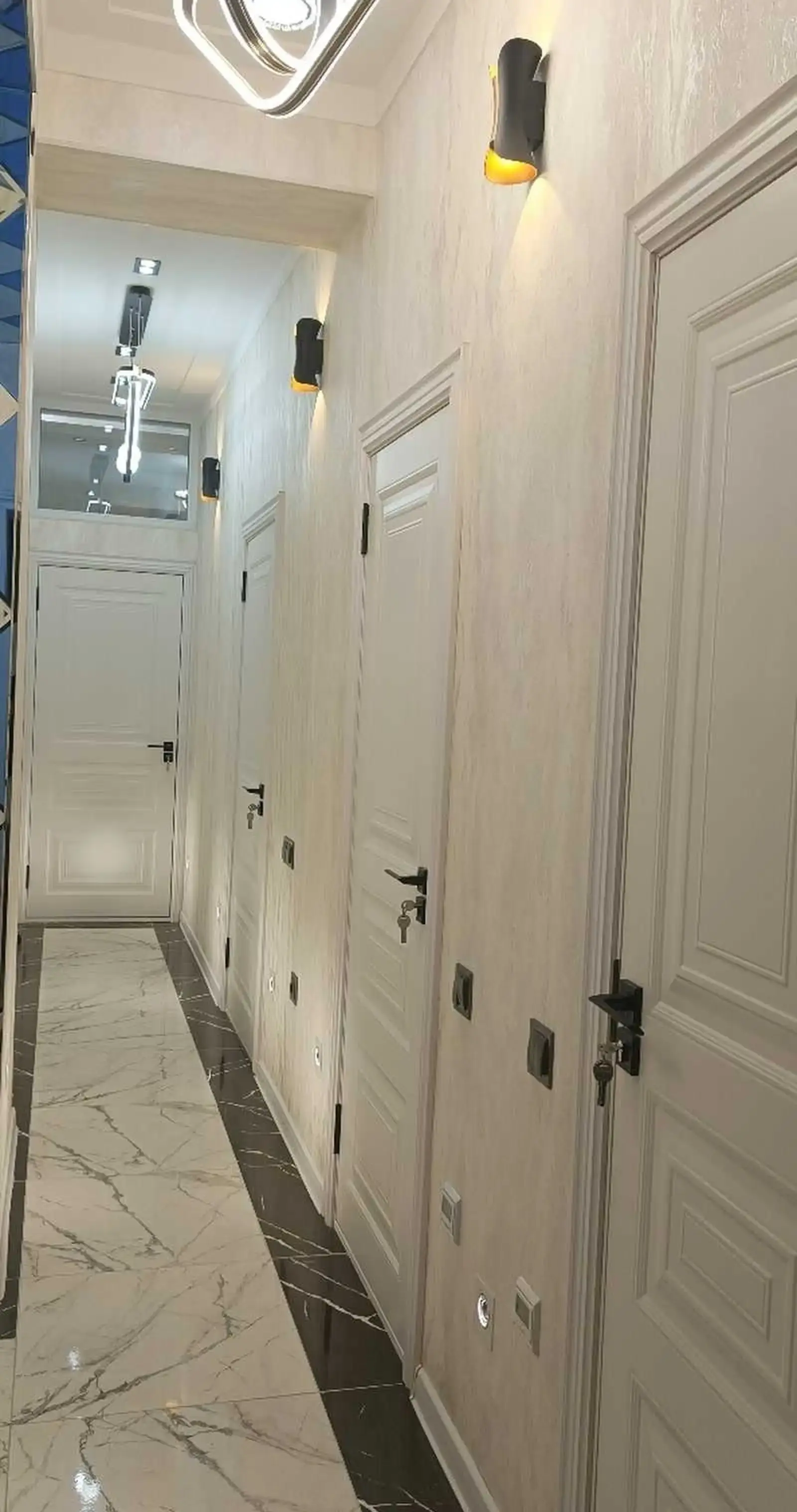 3-комн. квартира, 6 этаж, 78м², Шохмансур ( Султанбей рӯ ба рӯи доми Авранг)
