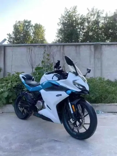 Мотоцикл CF Moto SR