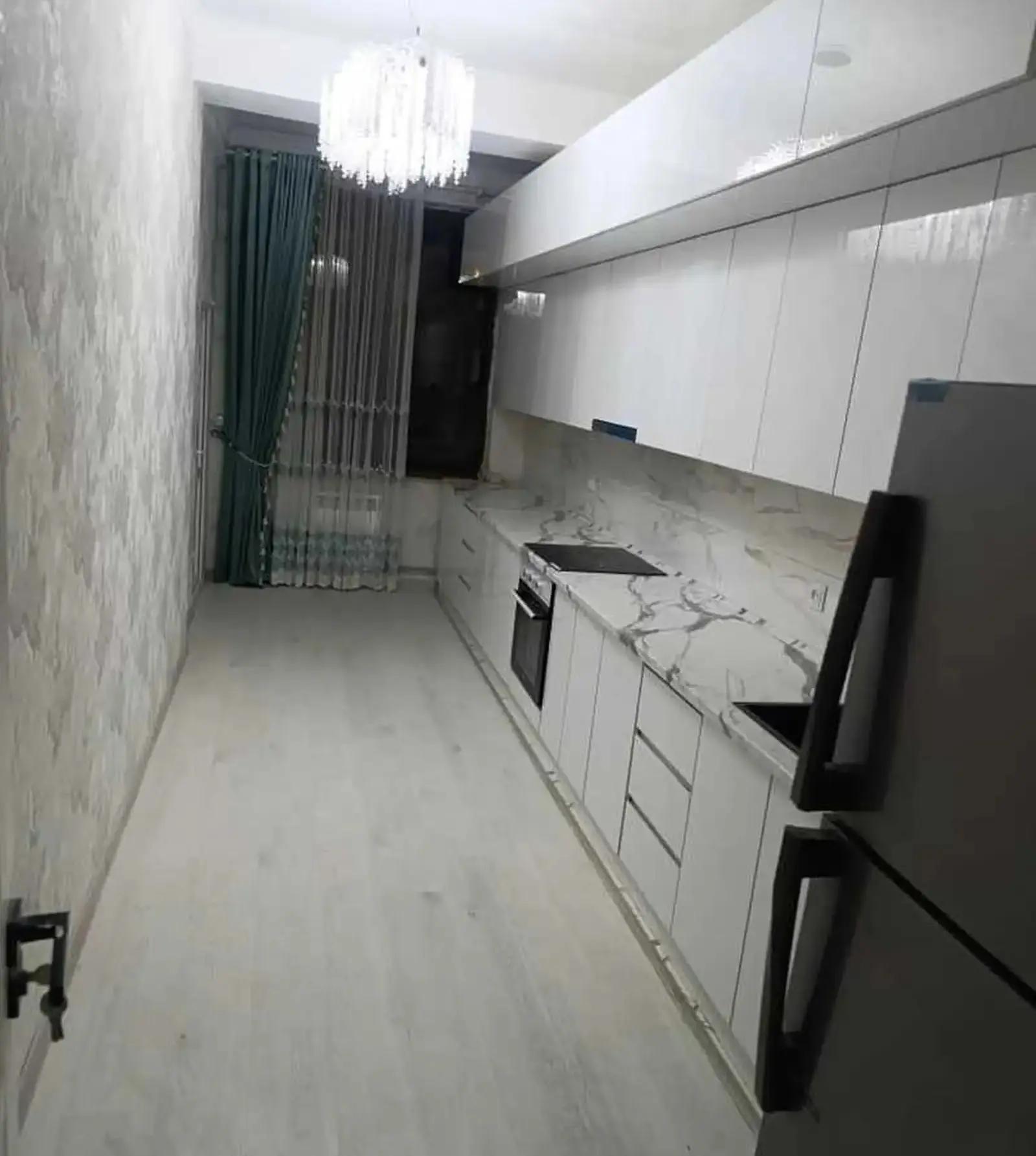 3-комн. квартира, 6 этаж, 80м², Казокон