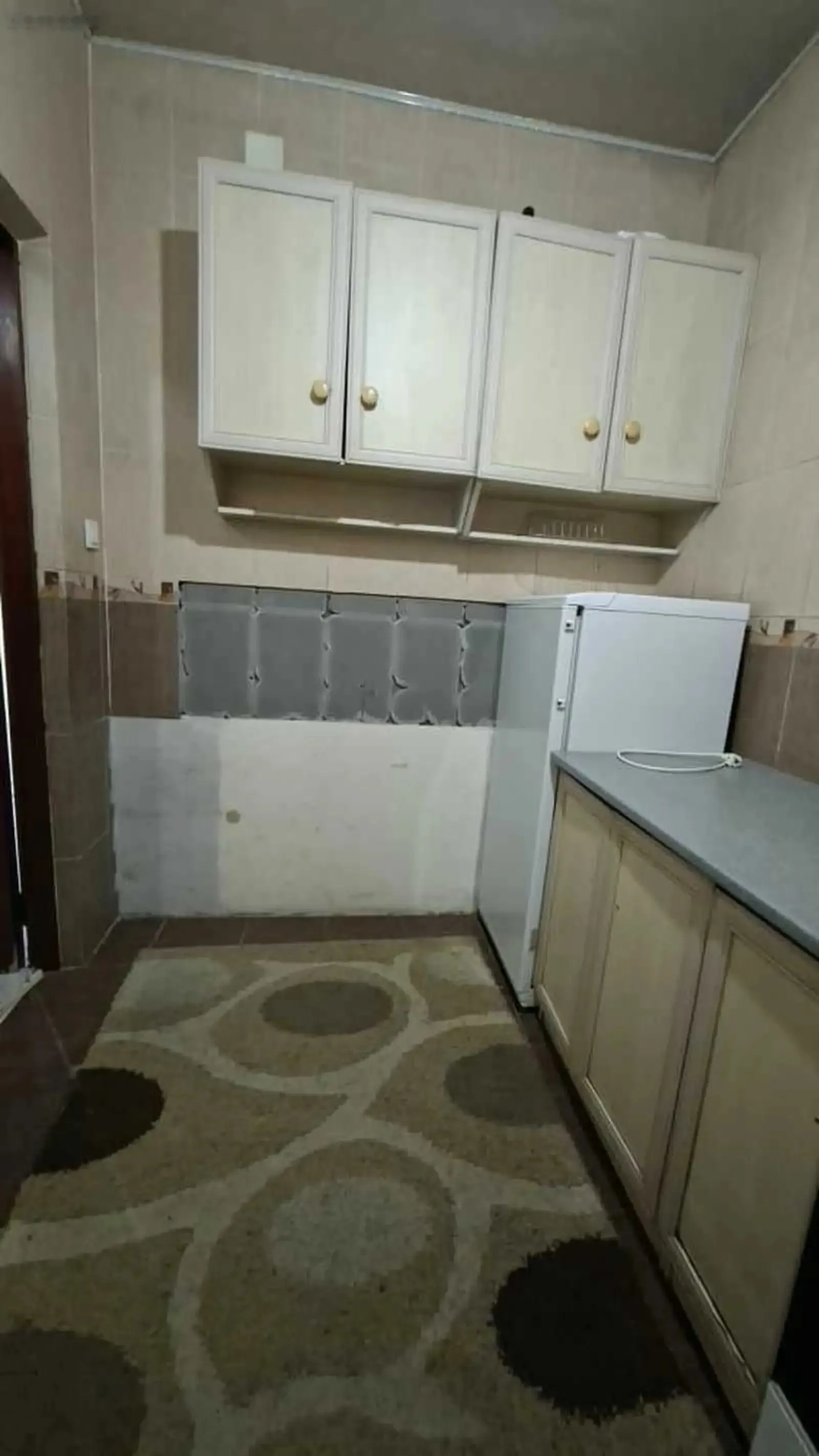 2-комн. квартира, 5 этаж, 65м², сино