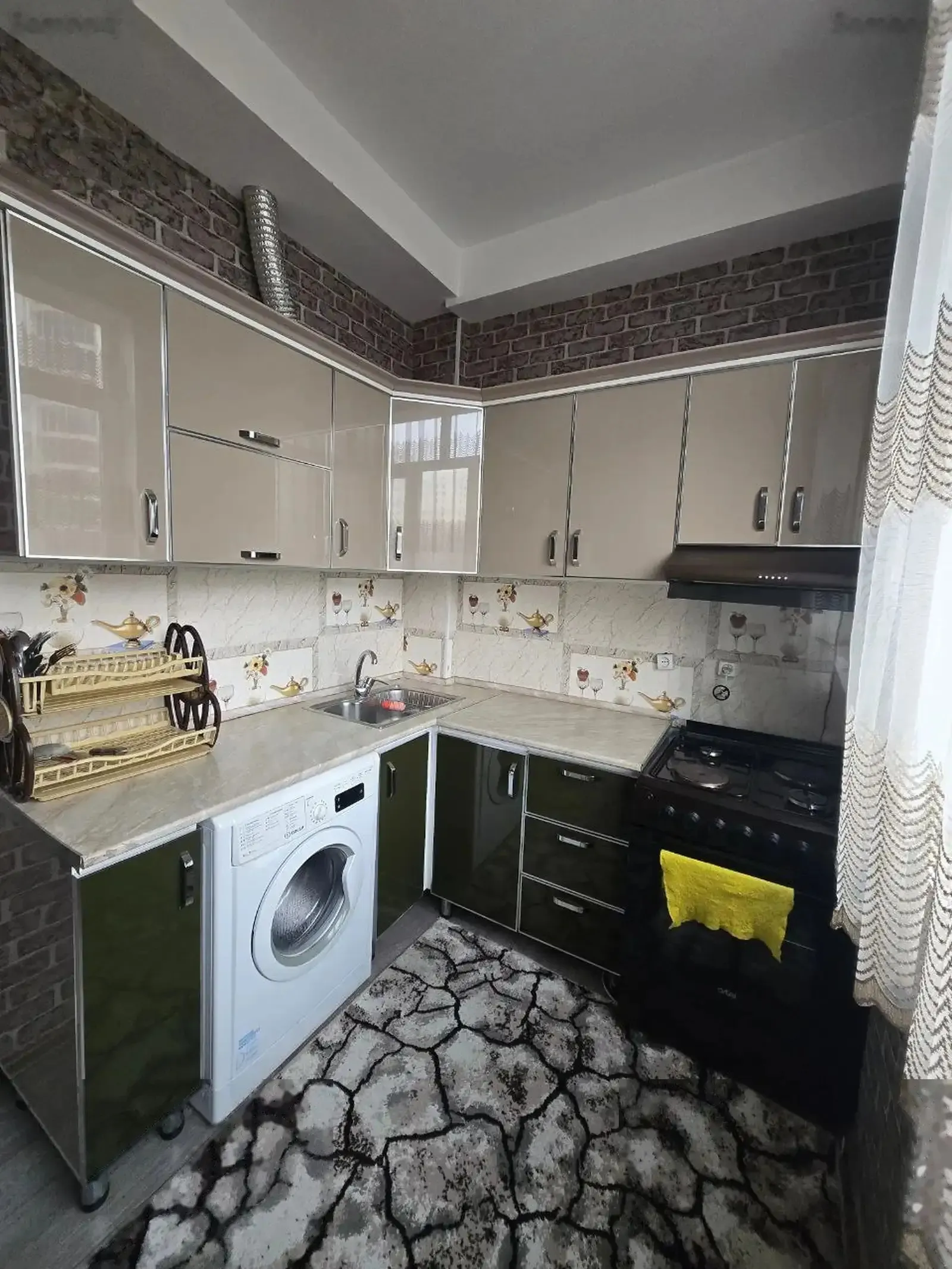 2-комн. квартира, 6 этаж, 63м², Шохмансур, доми Waikiki