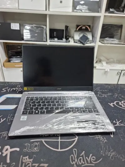 Ноутбук acer S W I F T i5-10TH SSD 1TB RAM 8G DDR