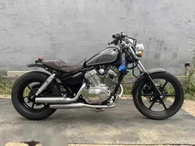 Мотоцикл Yamaha250 retro