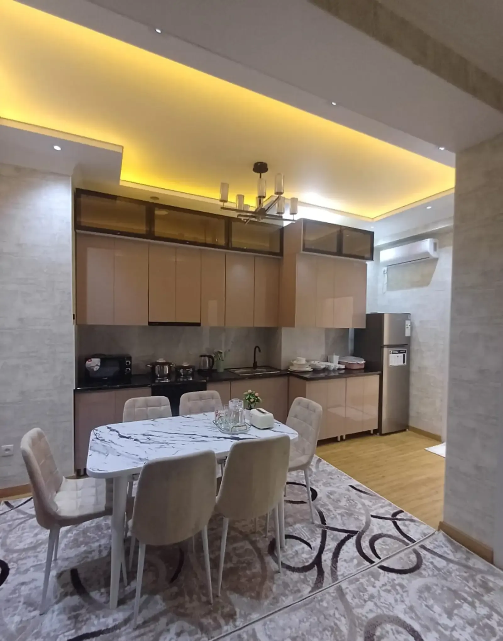 2-комн. квартира, 10 этаж, 68м², Овир