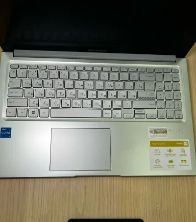 Ноутбук Asus Vivobook core i5 16/SSD512GB