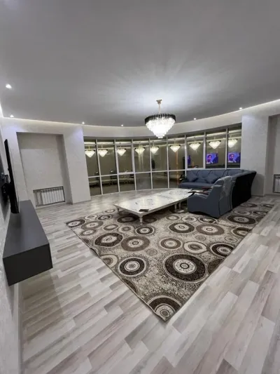 2-комн. квартира, 15 этаж, 110м², Шохмансур