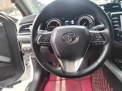 Toyota Camry, 2018