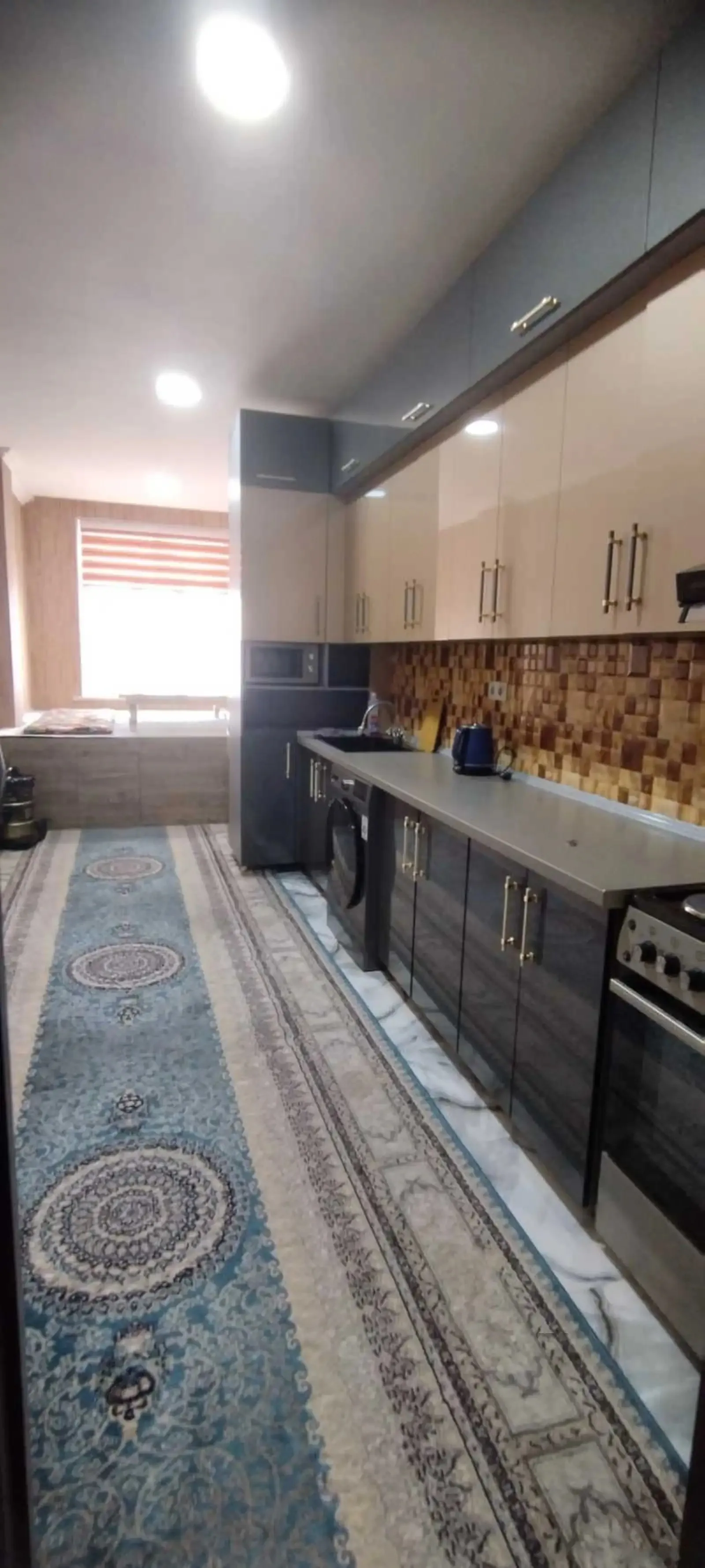 3-комн. квартира, 4 этаж, 120м², колхози росия