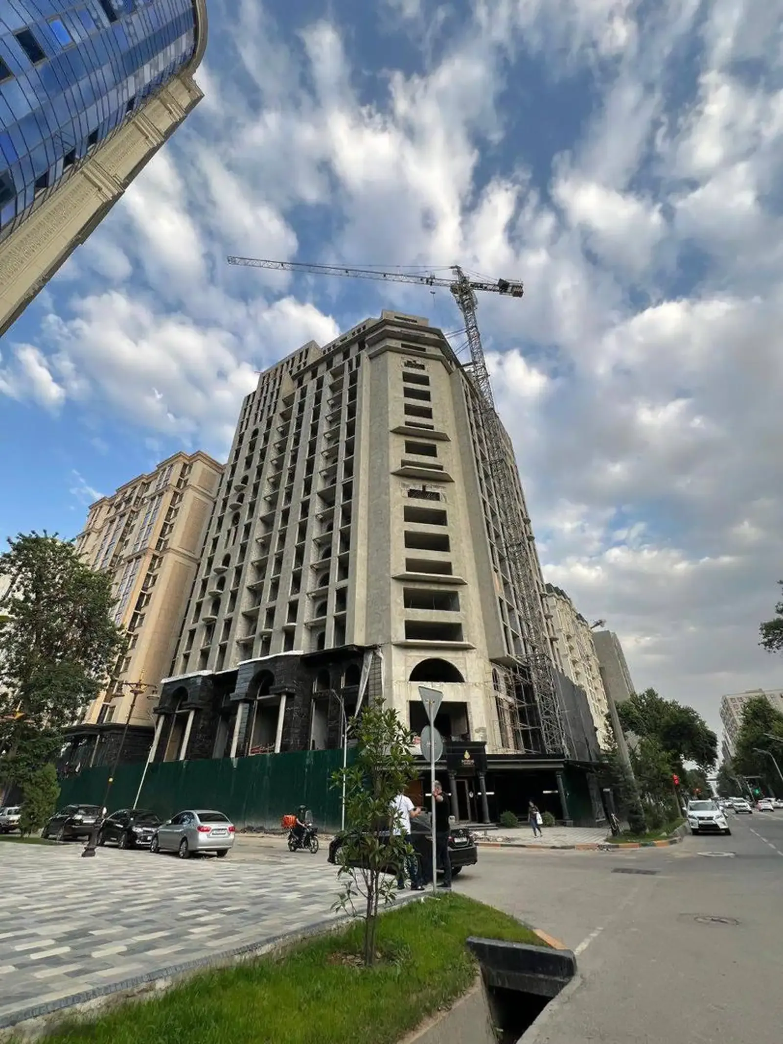 3-комн. квартира, 16 этаж, 108 м², Ашан, парки Алишери Навои, сбоку от военной прокуратуры