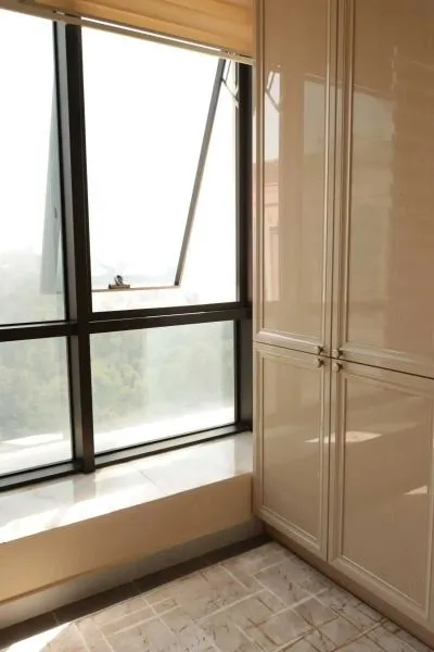 3-комн. квартира, 11 этаж, 137м², И Сомони