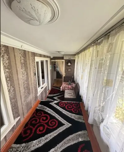 4-комн. квартира, 3 этаж, 95м², Сино