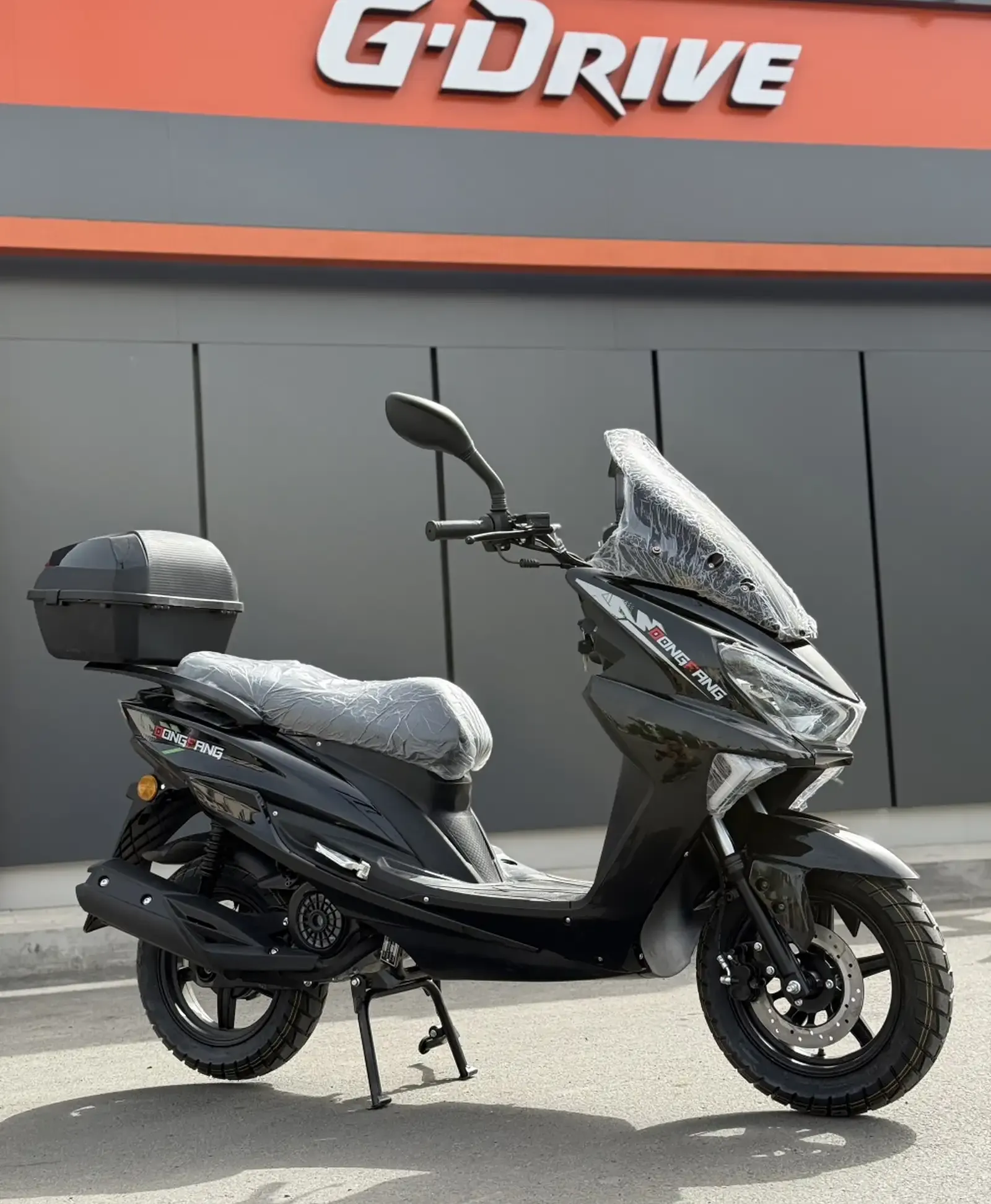 Скутер Автомат 150куб Delfin 2026