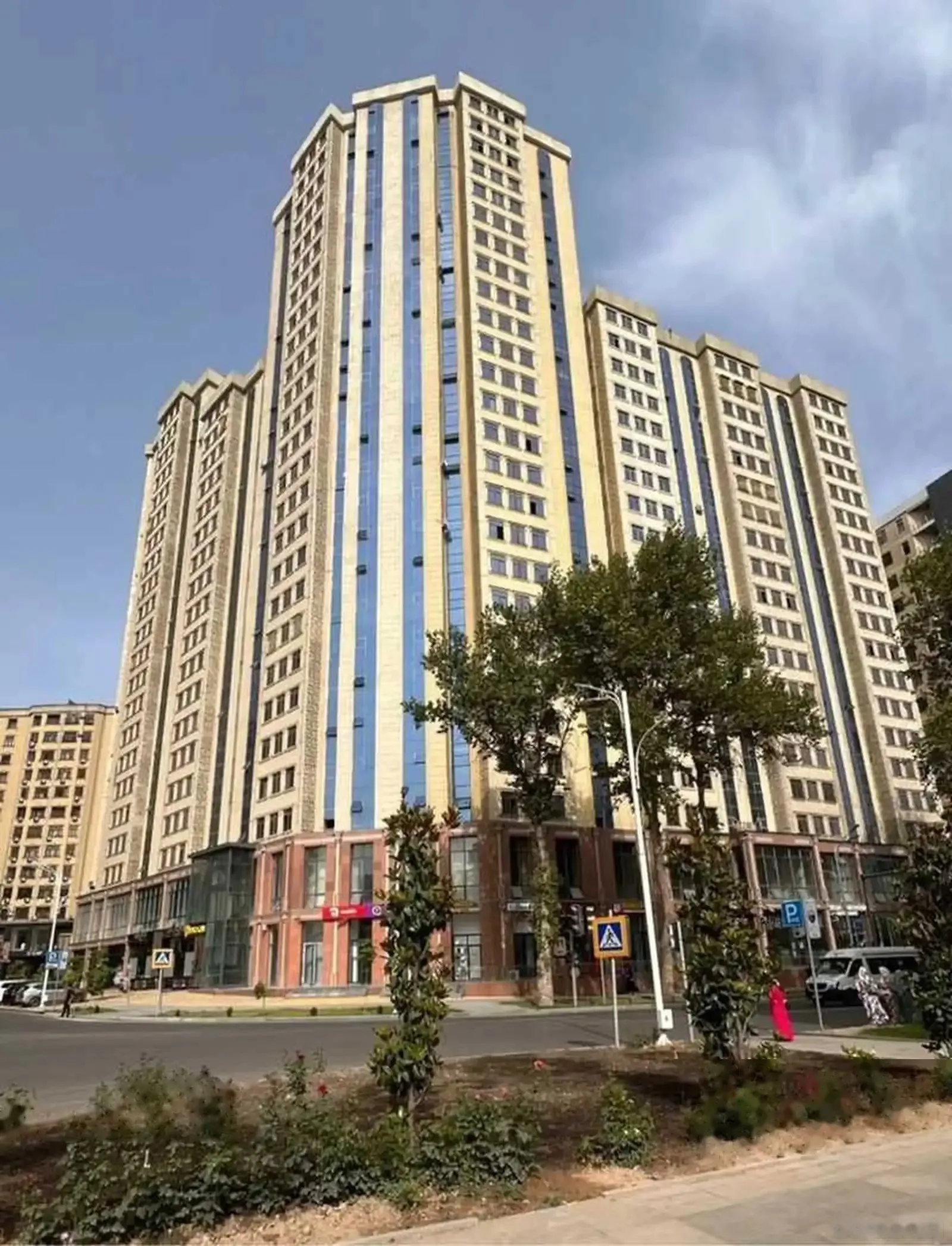 2-комн. квартира, 9 этаж, 60м², Шохмансур