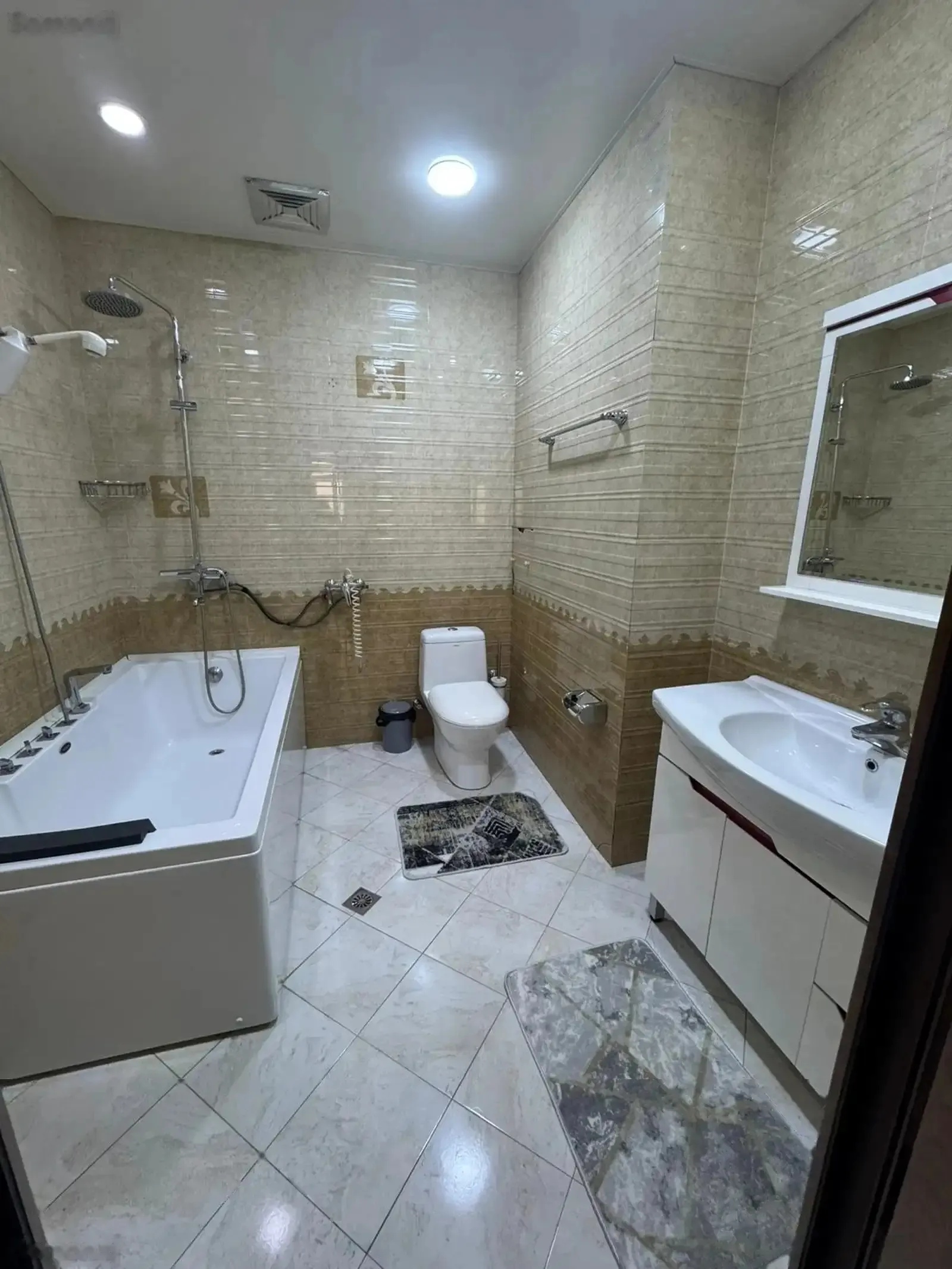 3-комн. квартира, 10 этаж, 107м², Шохмансур