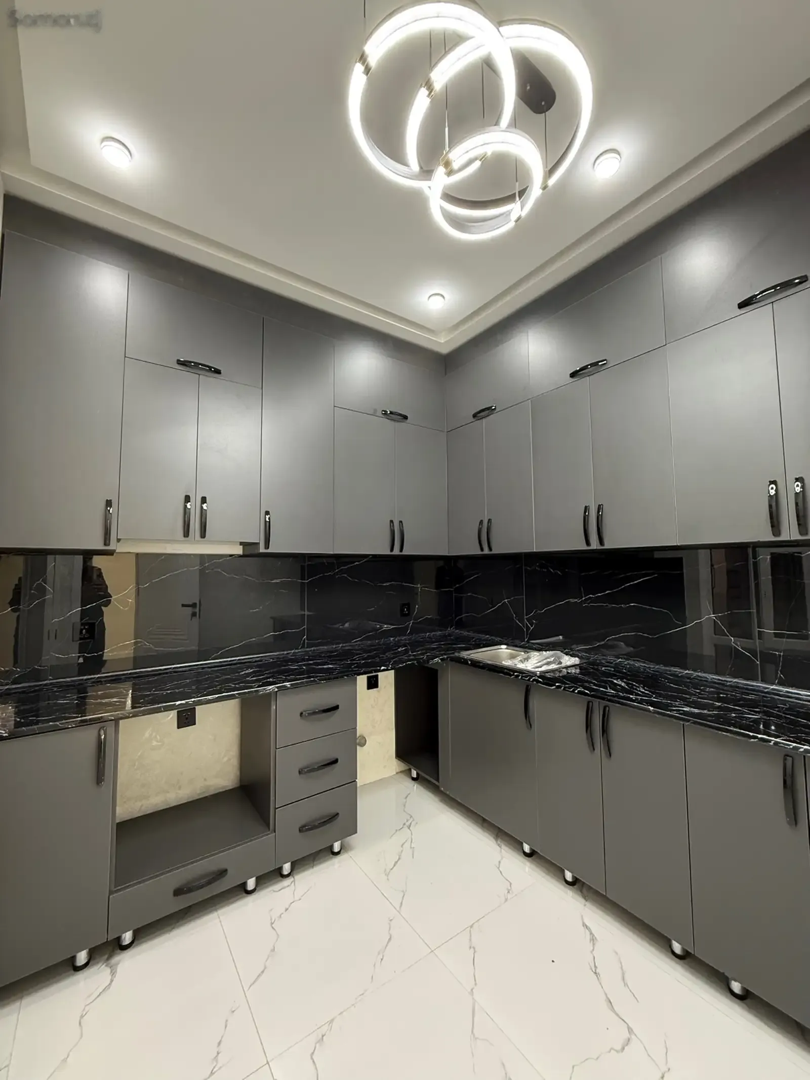 2-комн. квартира, 7 этаж, 57 м², Шохмансур