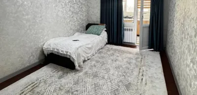 2-комн. квартира, 2 этаж, 52 м², Фирдавси
