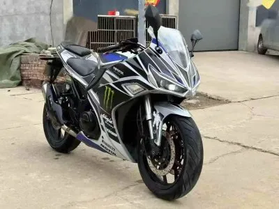 Мотоцикл Suzuki GSX250 на заказ
