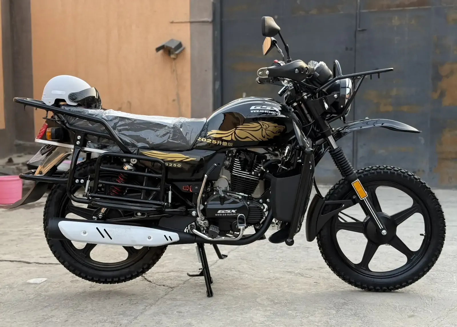 Мототцикл Suzuki 250куб 2026