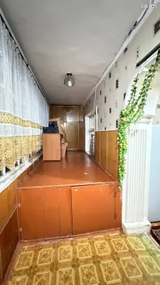 4-комн. квартира, 3 этаж, 80м², сино