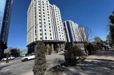 2-комн. квартира, 10 этаж, 77 м², шохмансур