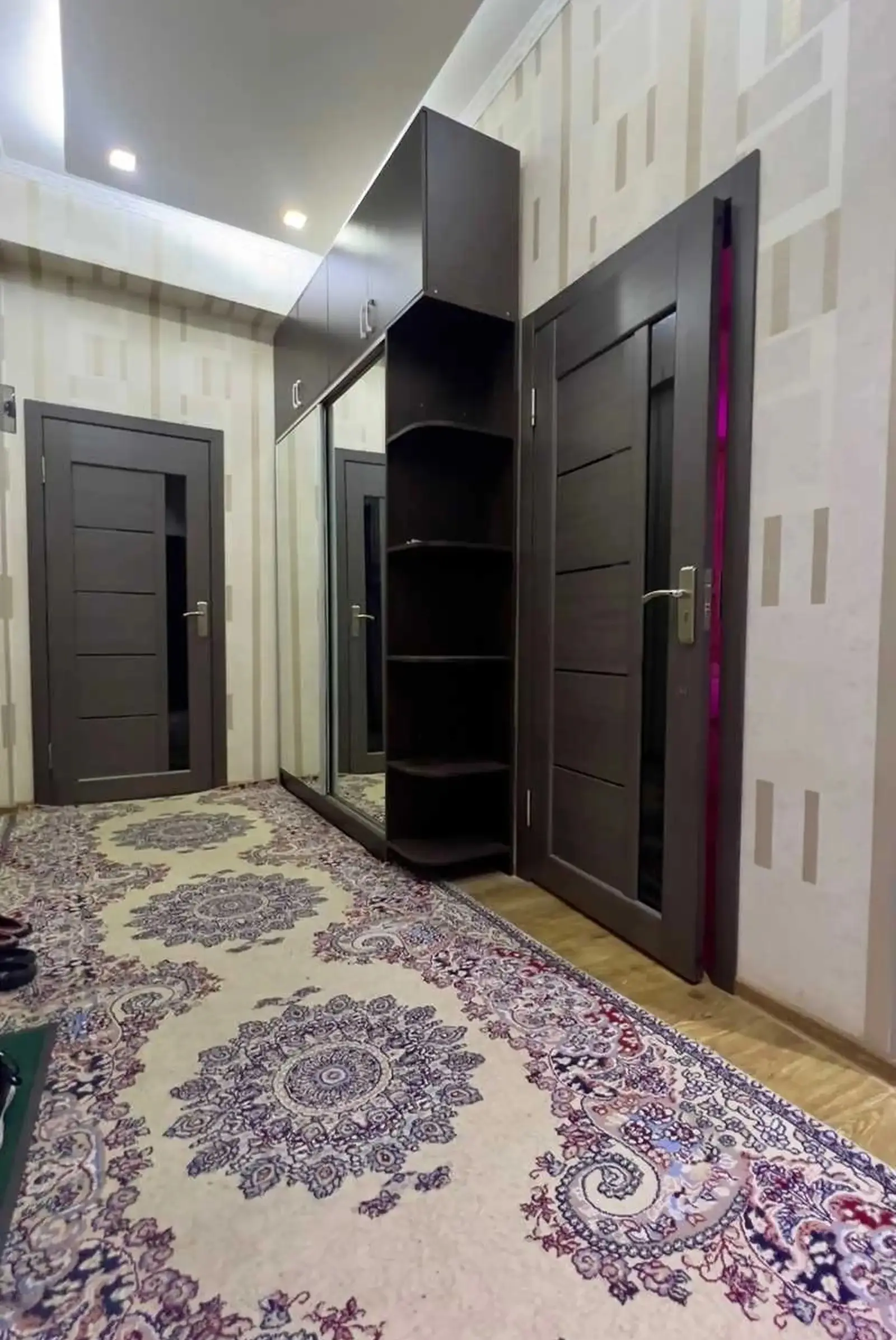 2-комн. квартира, 2 этаж, 65м², Шохмансур