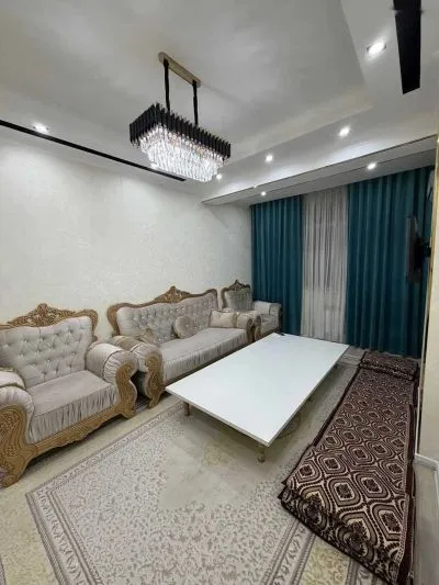 2-комн. квартира, 11 этаж, 70м², Шохмансур