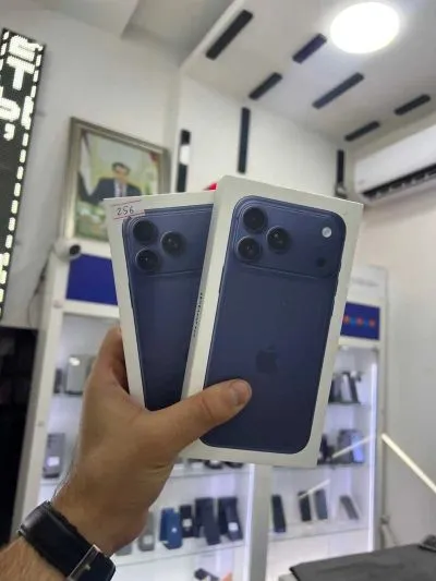 Apple iPhone 17 Pro Max, 1 tb, Deep Blue