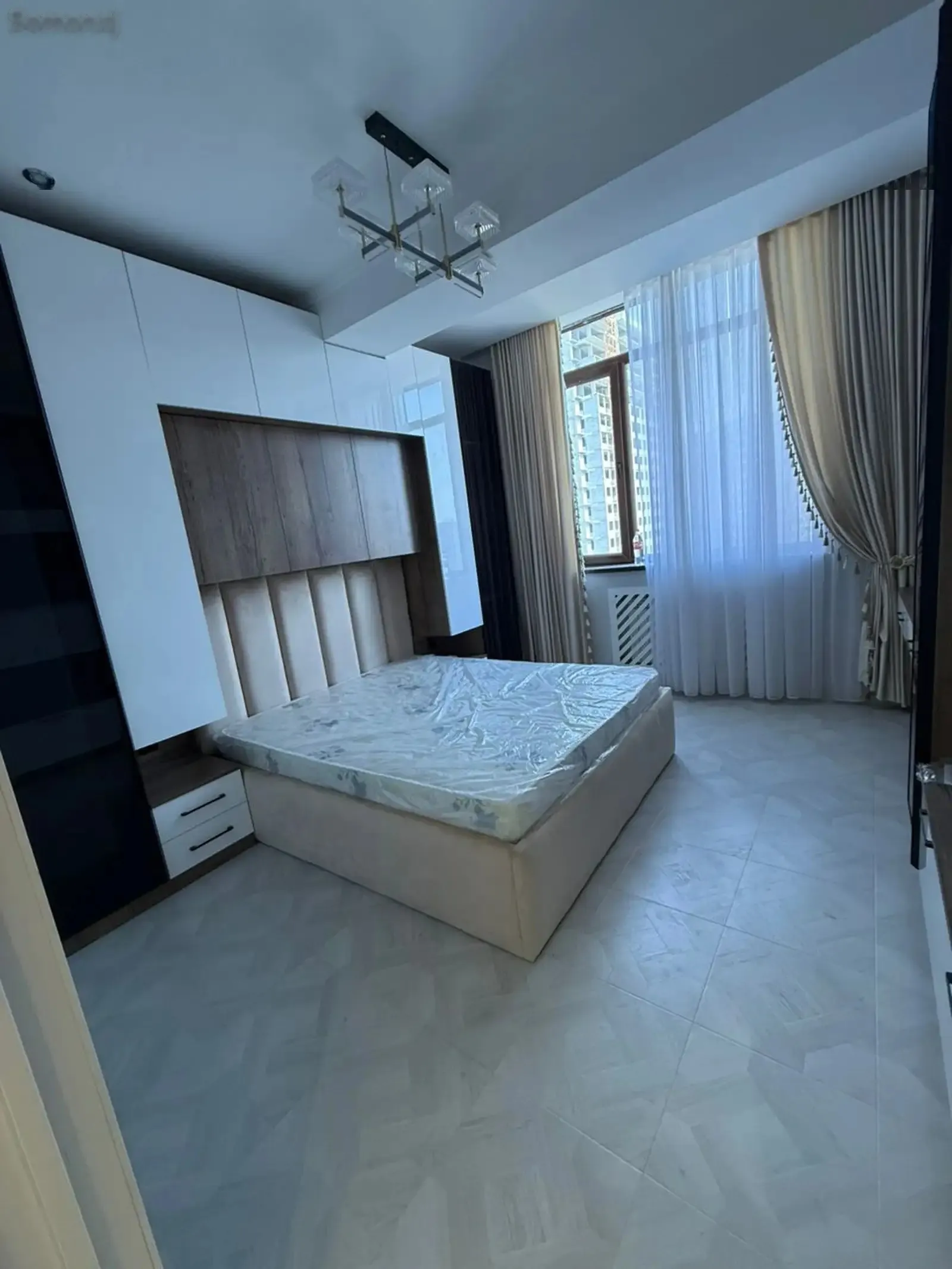 2-комн. квартира, 12 этаж, 78м², Сомони/спартак