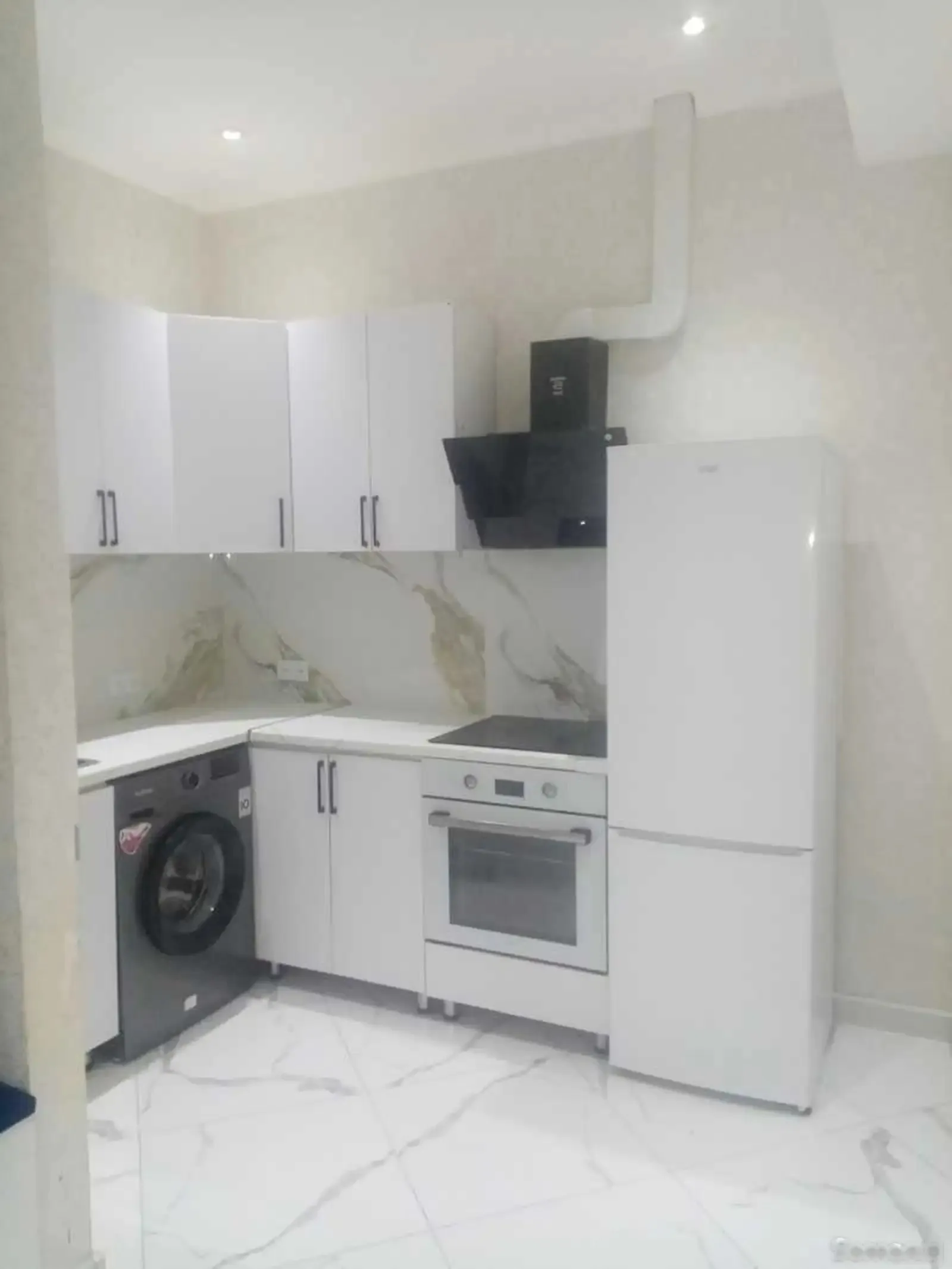2-комн. квартира, 14 этаж, 56м², Скорая больница
