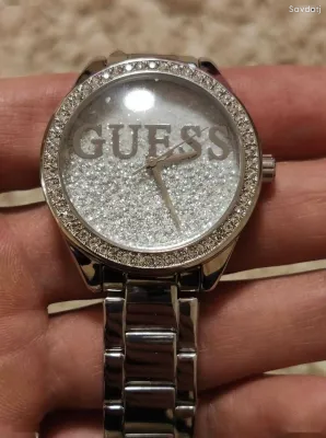 Часы Guess W0987L1
