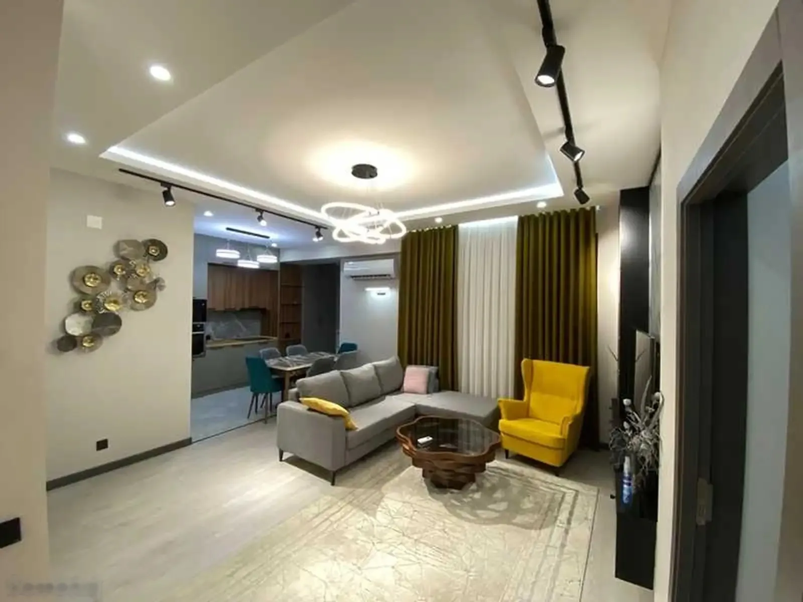 3-комн. квартира, 16 этаж, 80м², Бустон Сити