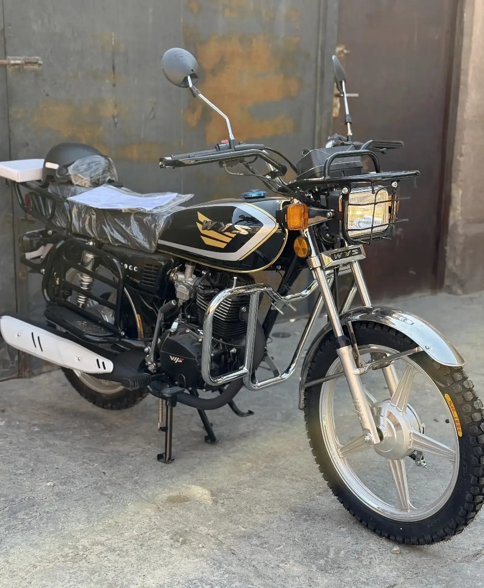 Мотоцикл Suzuki 150куб 2025
