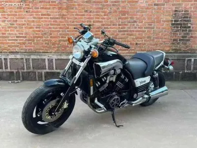 Мотоцикл VMax