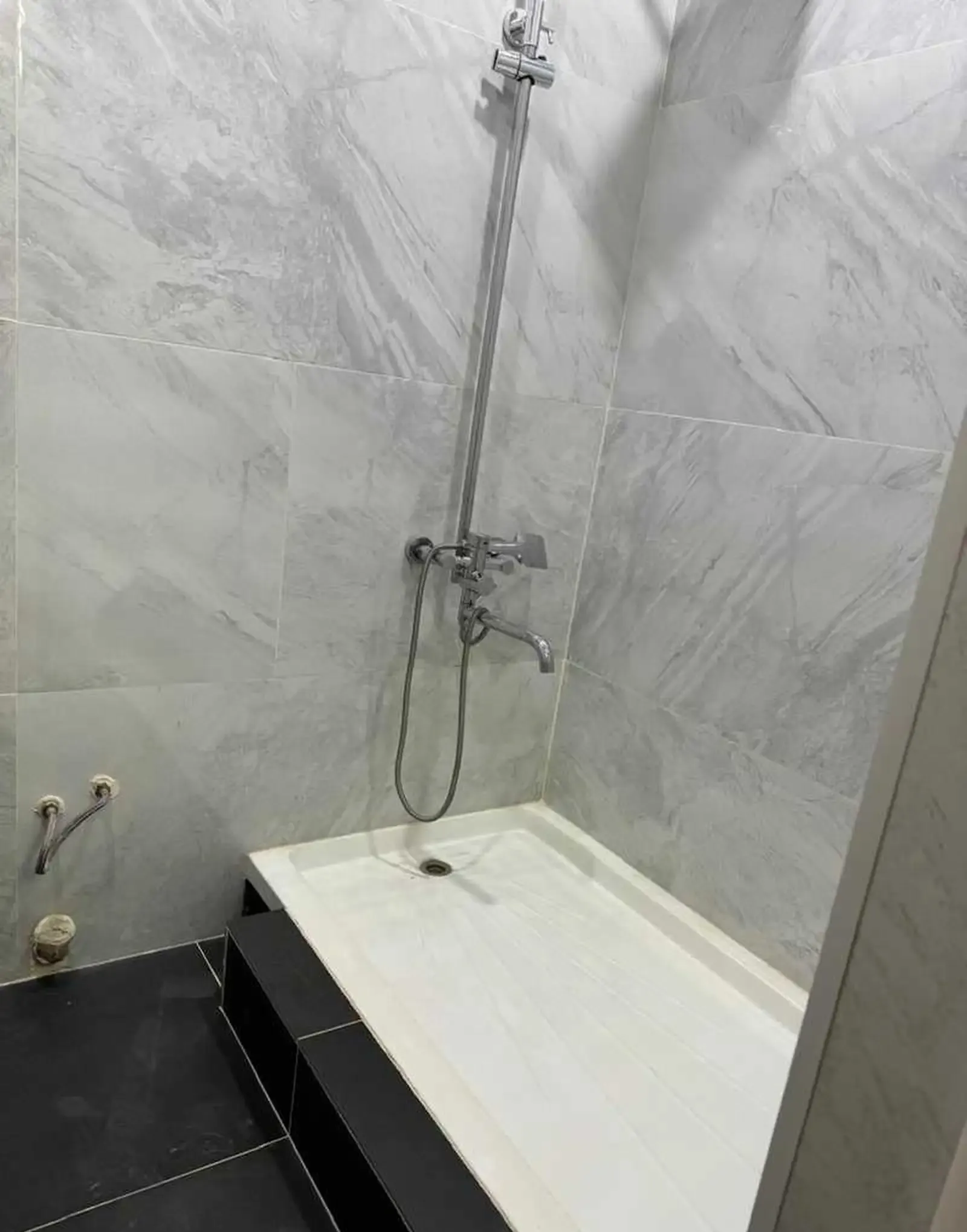 2-комн. квартира, 3 этаж, 80м², рамашка саховат