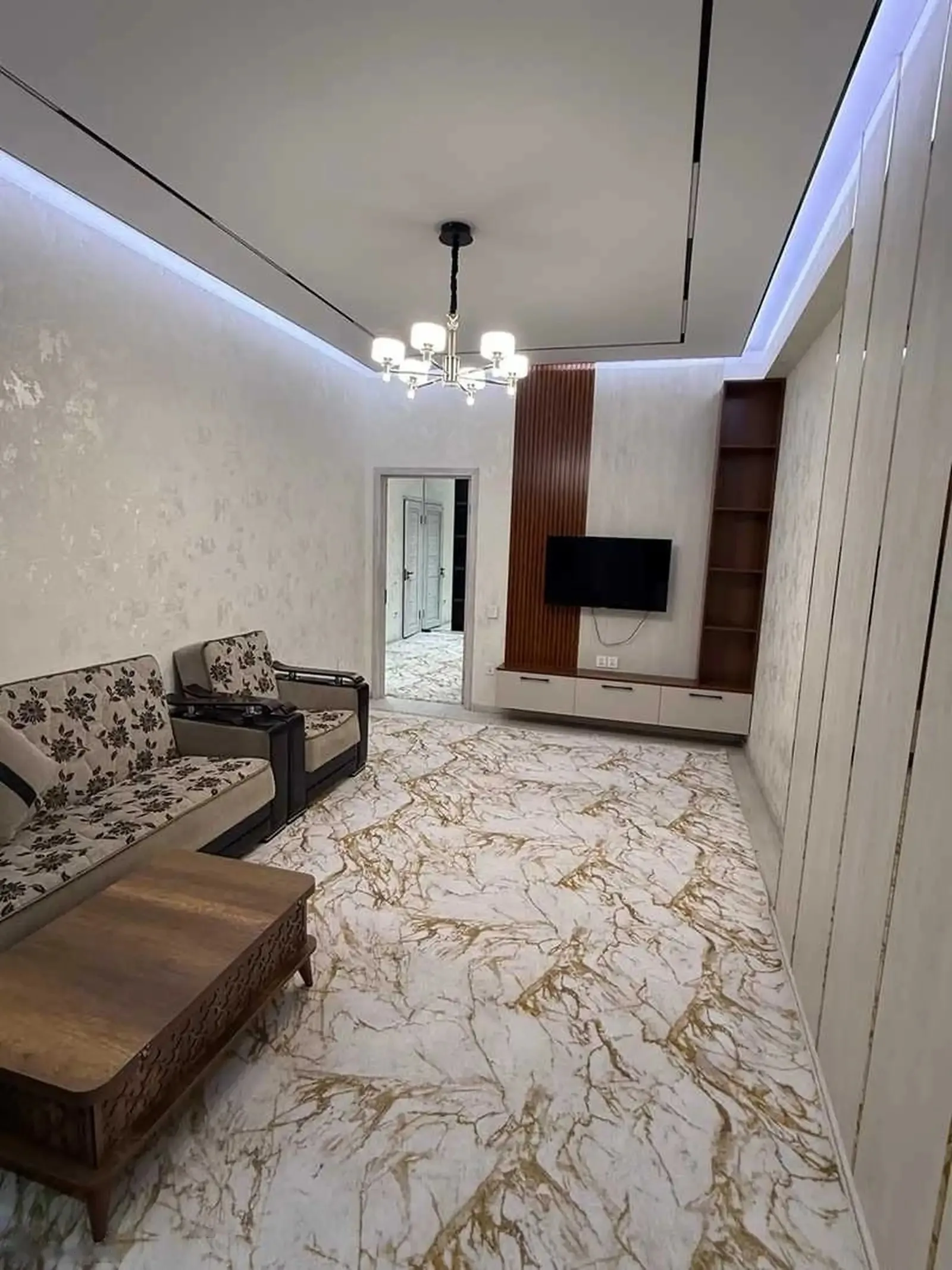 2-комн. квартира, 6 этаж, 63м², Овир