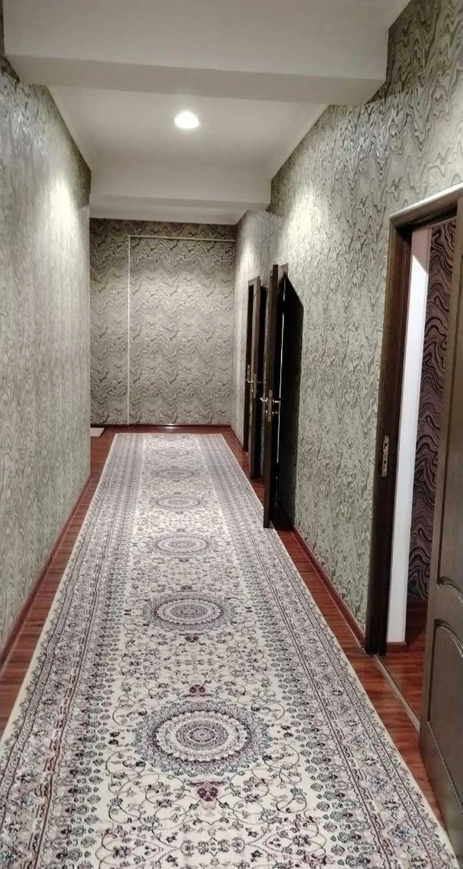 3-комн. квартира, 4 этаж, 130м², Шохмансур