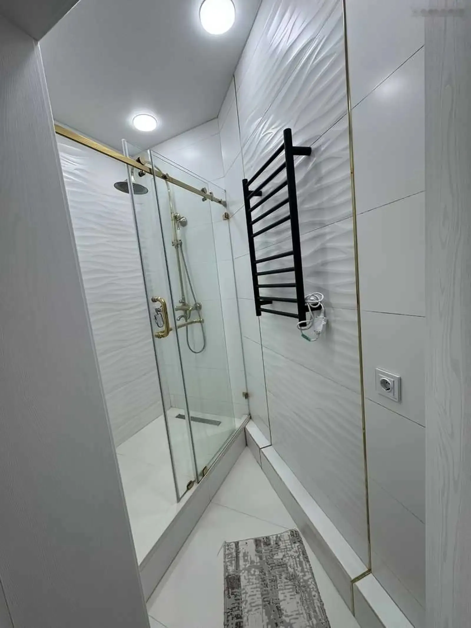 3-комн. квартира, 9 этаж, 115м², чордома