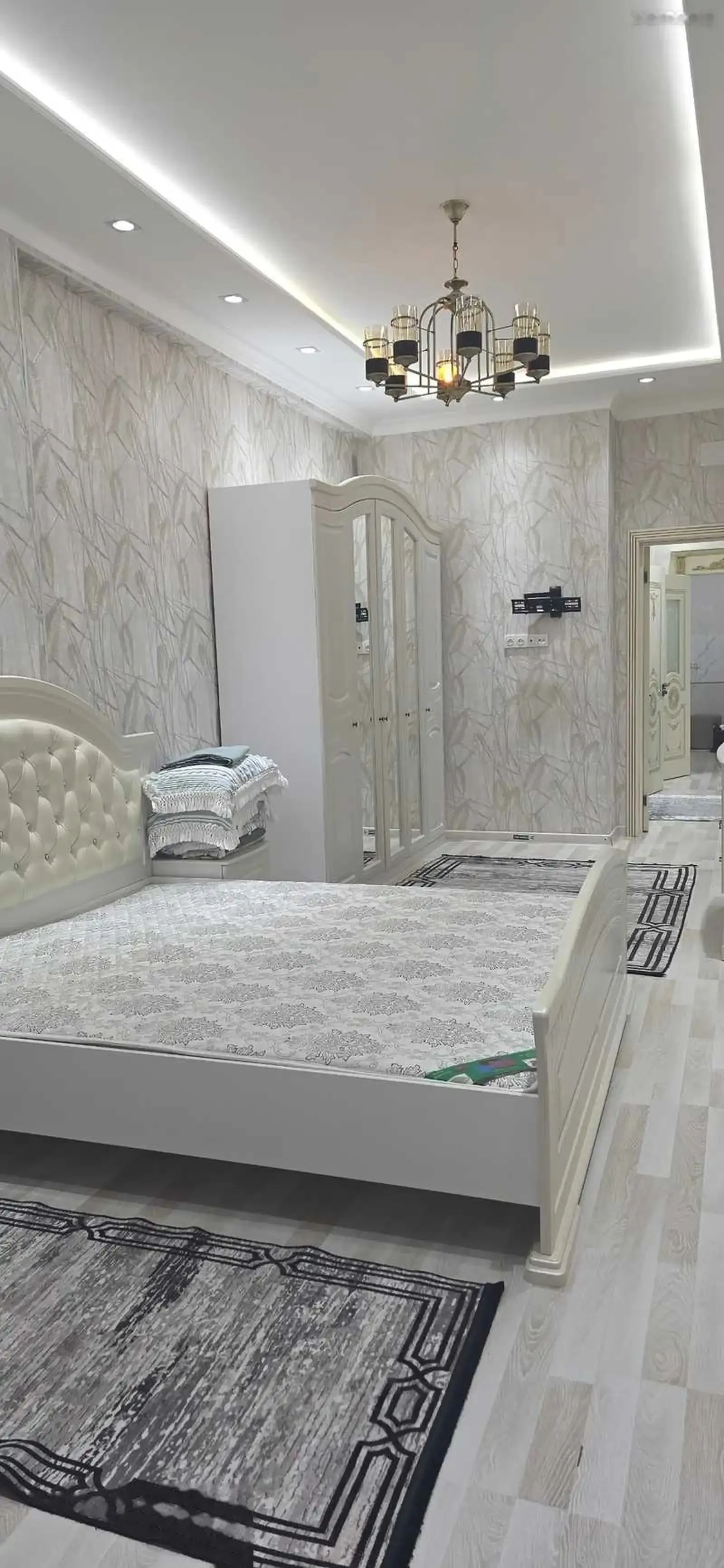 2-комн. квартира, 17 этаж, 103м², Бофанда