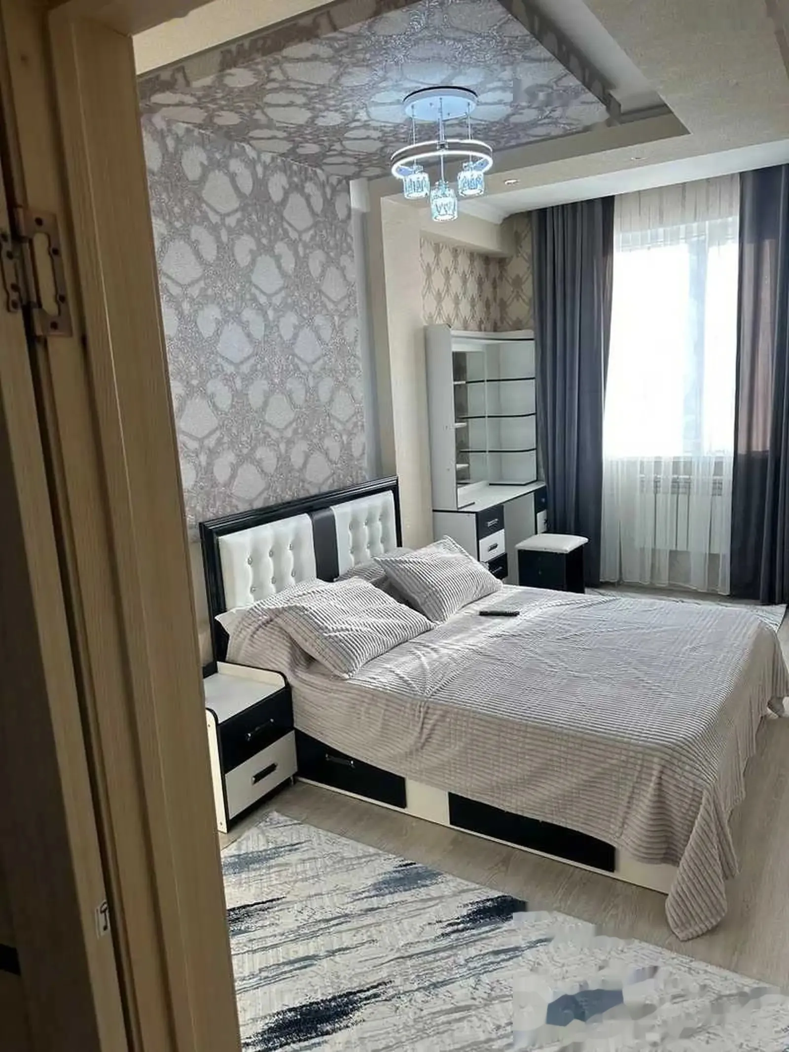 2-комн. квартира, 4 этаж, 70м², К. Россия, пеши часть
