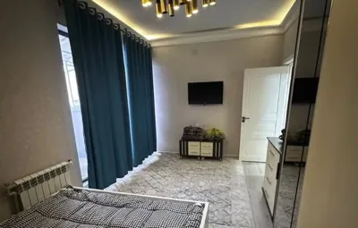 2-комн. квартира, 17 этаж, 120м², Фирдавси