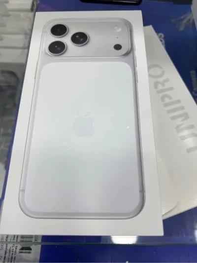 Apple iPhone 17 Pro Max, 256 gb, Silver