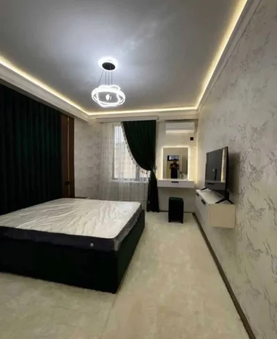 2-комн. квартира, 12 этаж, 79 м², Шохмансур
