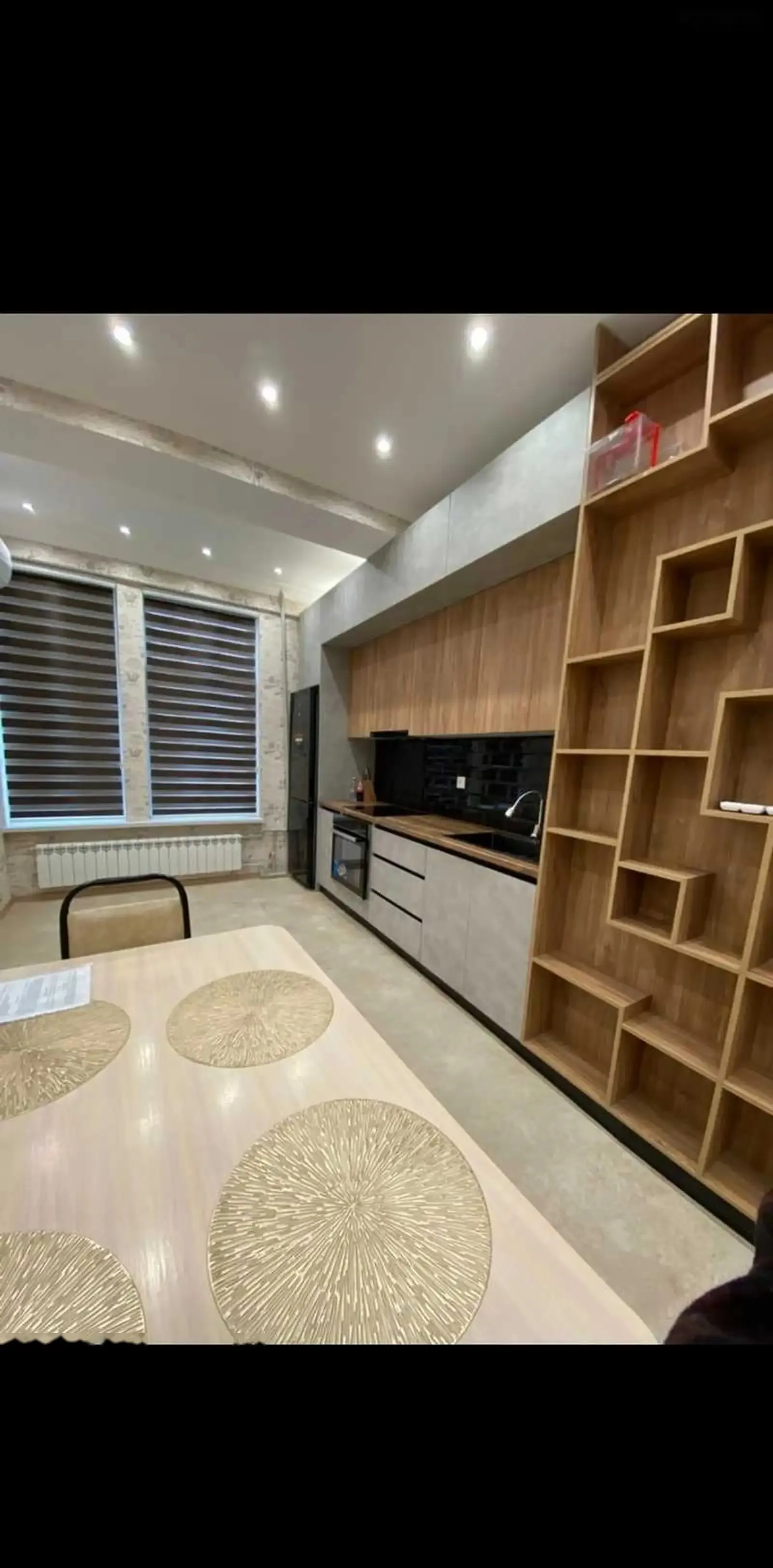 2-комн. квартира, 12 этаж, 80м², пушти овир
