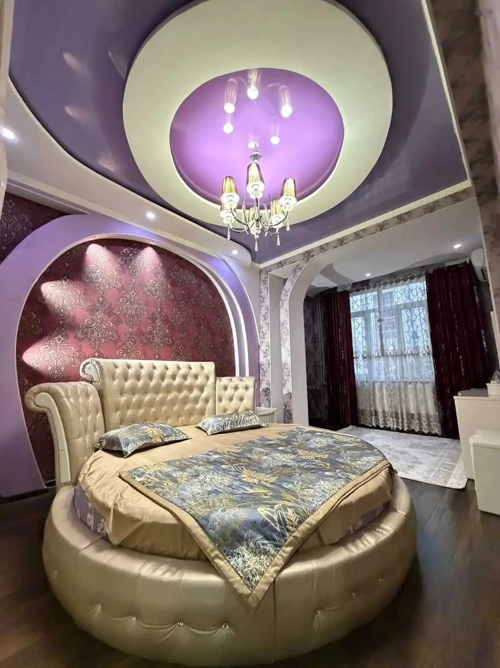 2-комн. квартира, 5 этаж, 82м², Садбарг