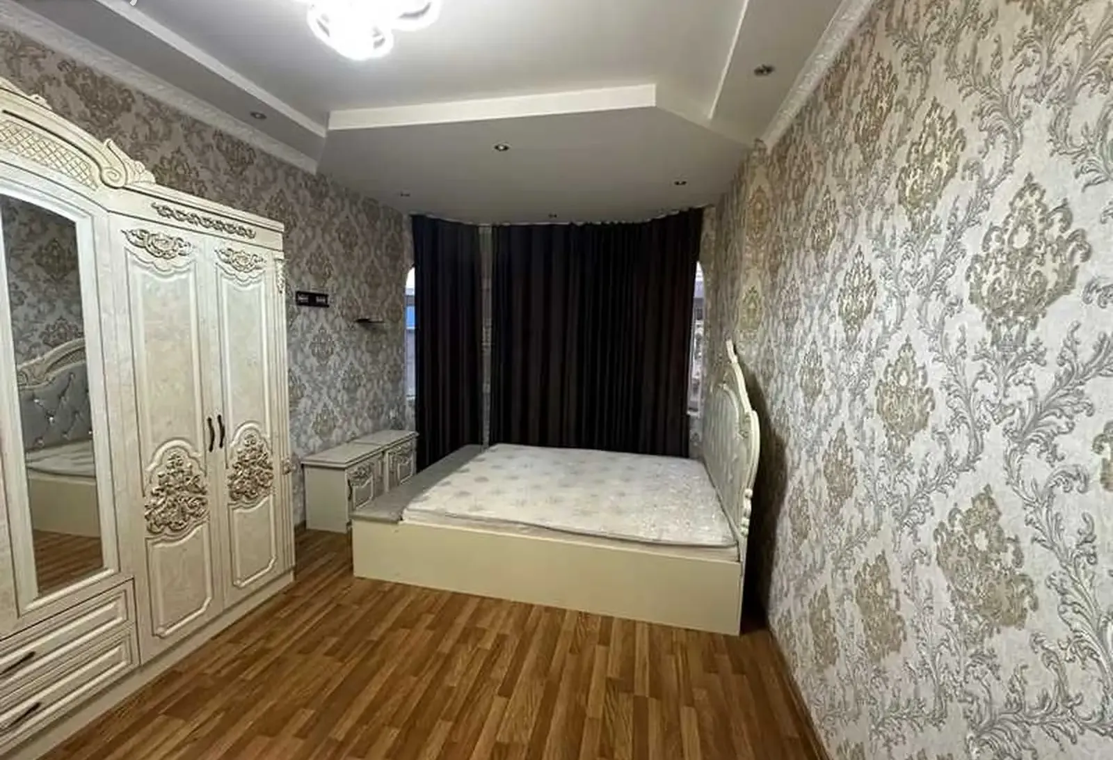 2-этажный, 6 комнатный дом, 330 м², 9 км