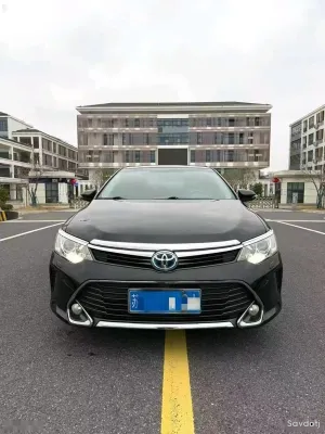 Toyota Camry, 2016