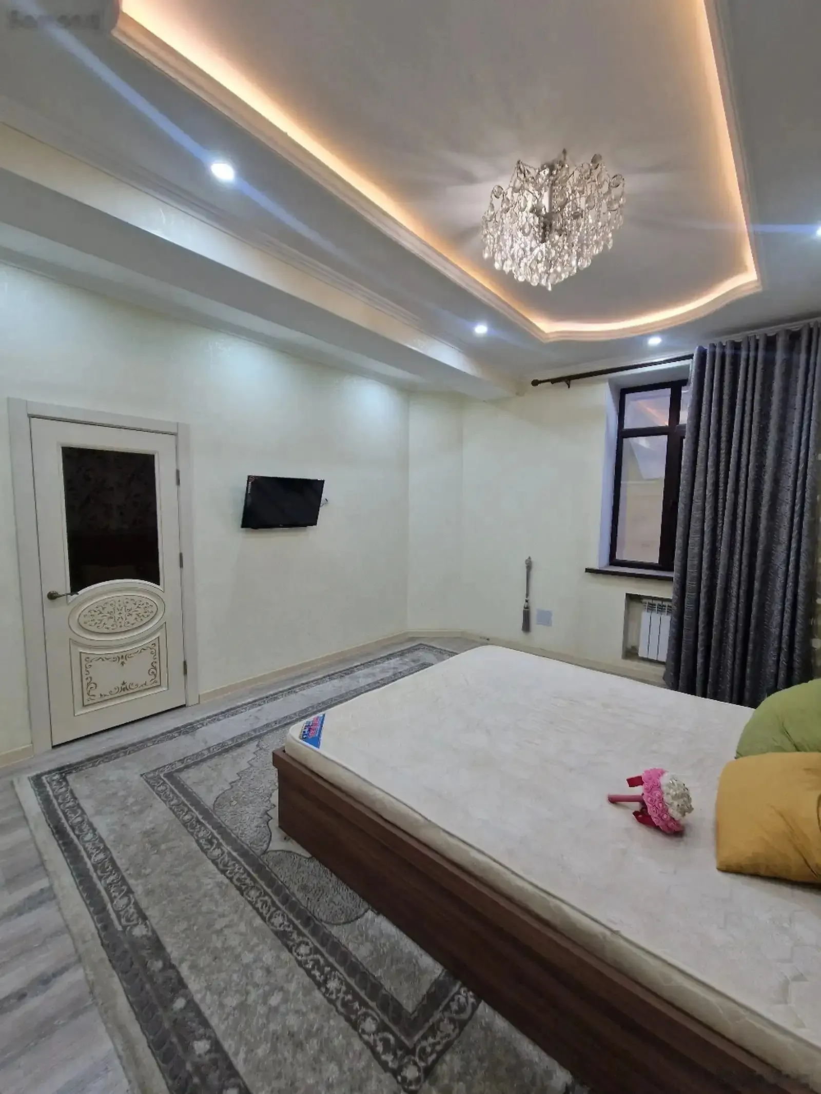 3-комн. квартира, 2 этаж, 120м², Шохмансур