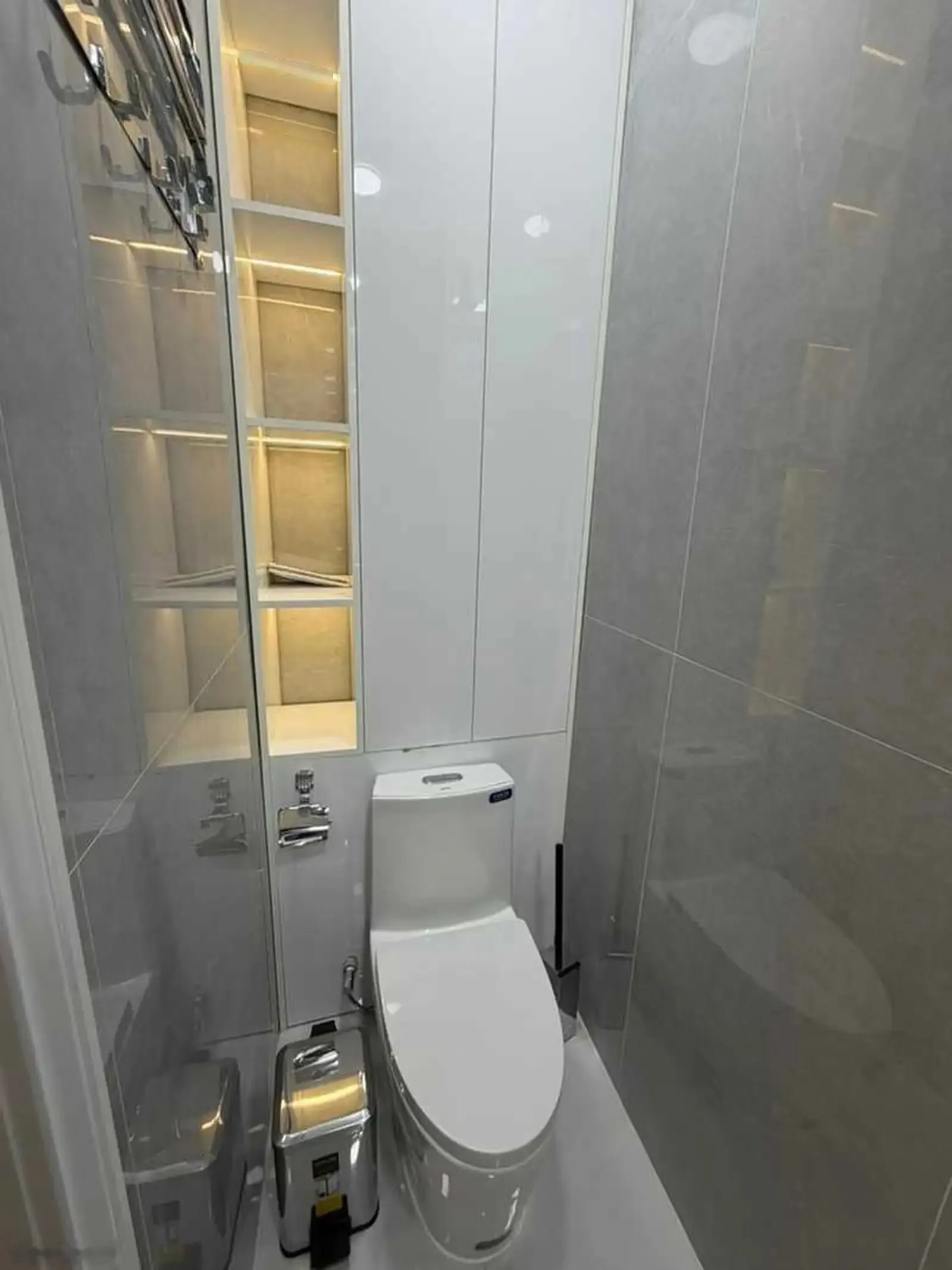 2-комн. квартира, 15 этаж, 100м², поликлиникаи