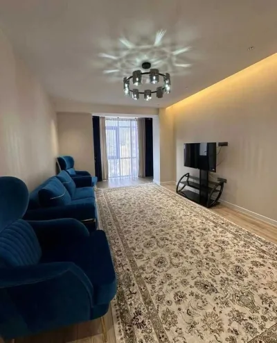 2-комн. квартира, 17 этаж, 90м², Шохмансур