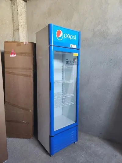 Холодильник Pepsi
